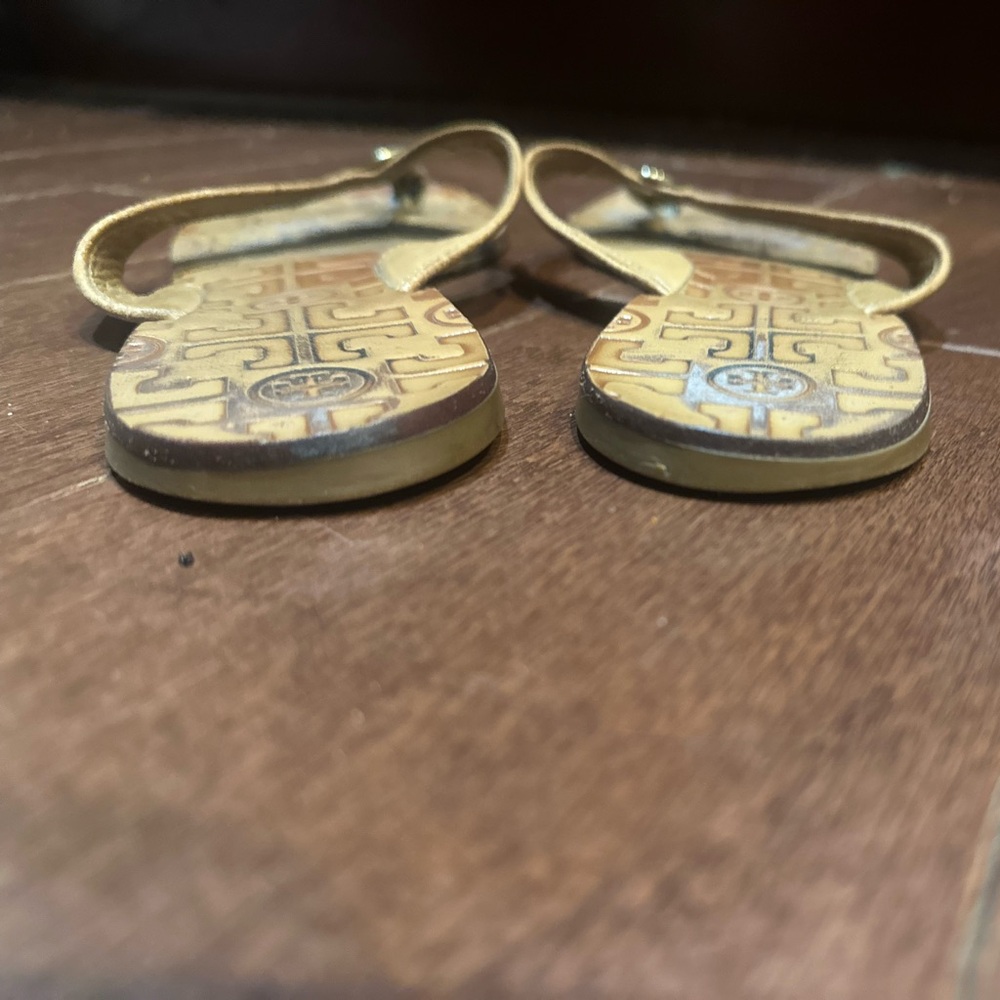 Tory Burch Gold Leather Flip Flop Sandals - Picture 5 of 5